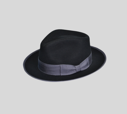 Cappello Fedora a tesa corta  con fascia grigia